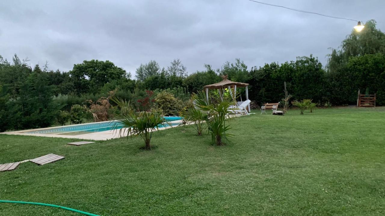 Altos De Empalme Panzió Lobos Kültér fotó
